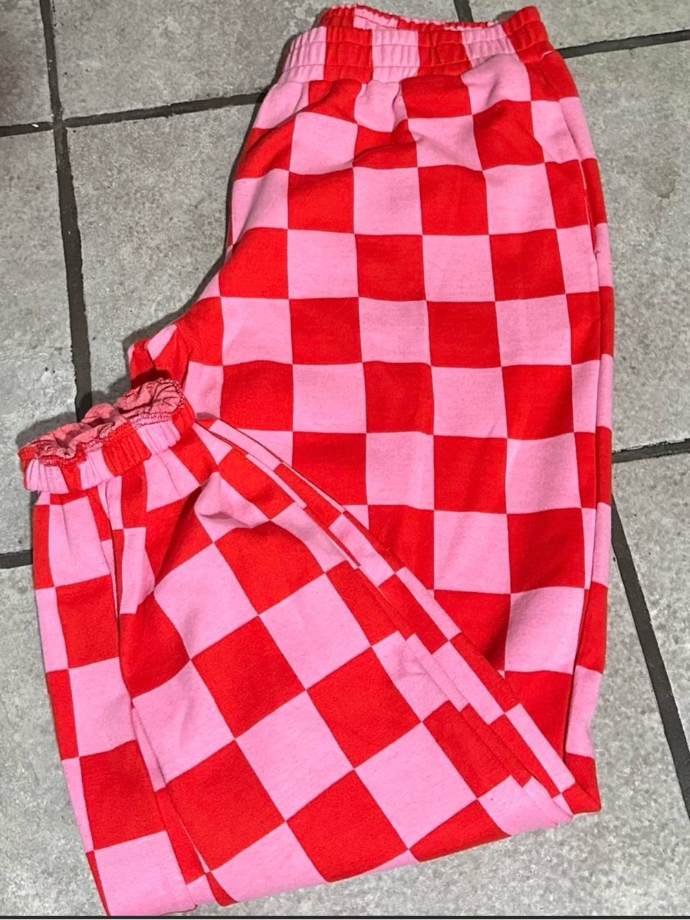 AMPERSAND AVE Pink and Red Checkerboard Women’s Sweatpants